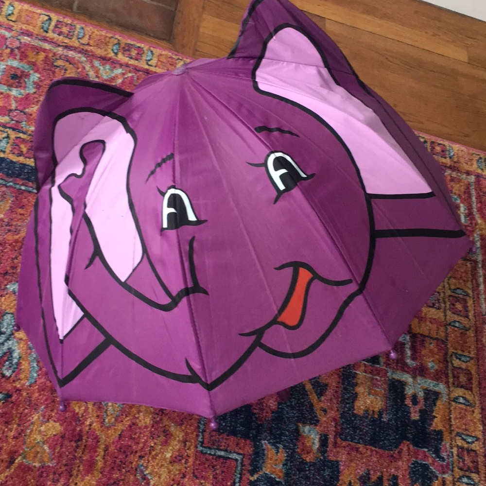 Kidorable girls elephant umbrella